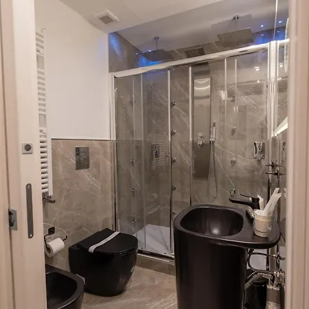 Maximum Exclusive Suite&spa Palermo